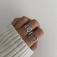 Charger l&#39;image dans la galerie, Chanel Ring
