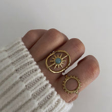 Charger l&#39;image dans la galerie, Moonlight Gold Ring
