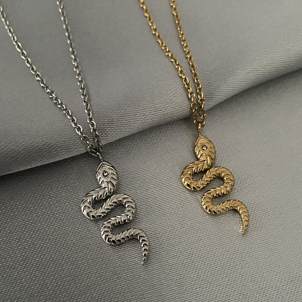 Snake Necklace - Luna & Sol Jewelry collier serpent en acier inoxydable