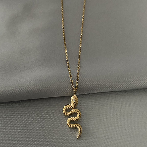 Snake Necklace - Luna & Sol Jewelry collier serpent en acier inoxydable